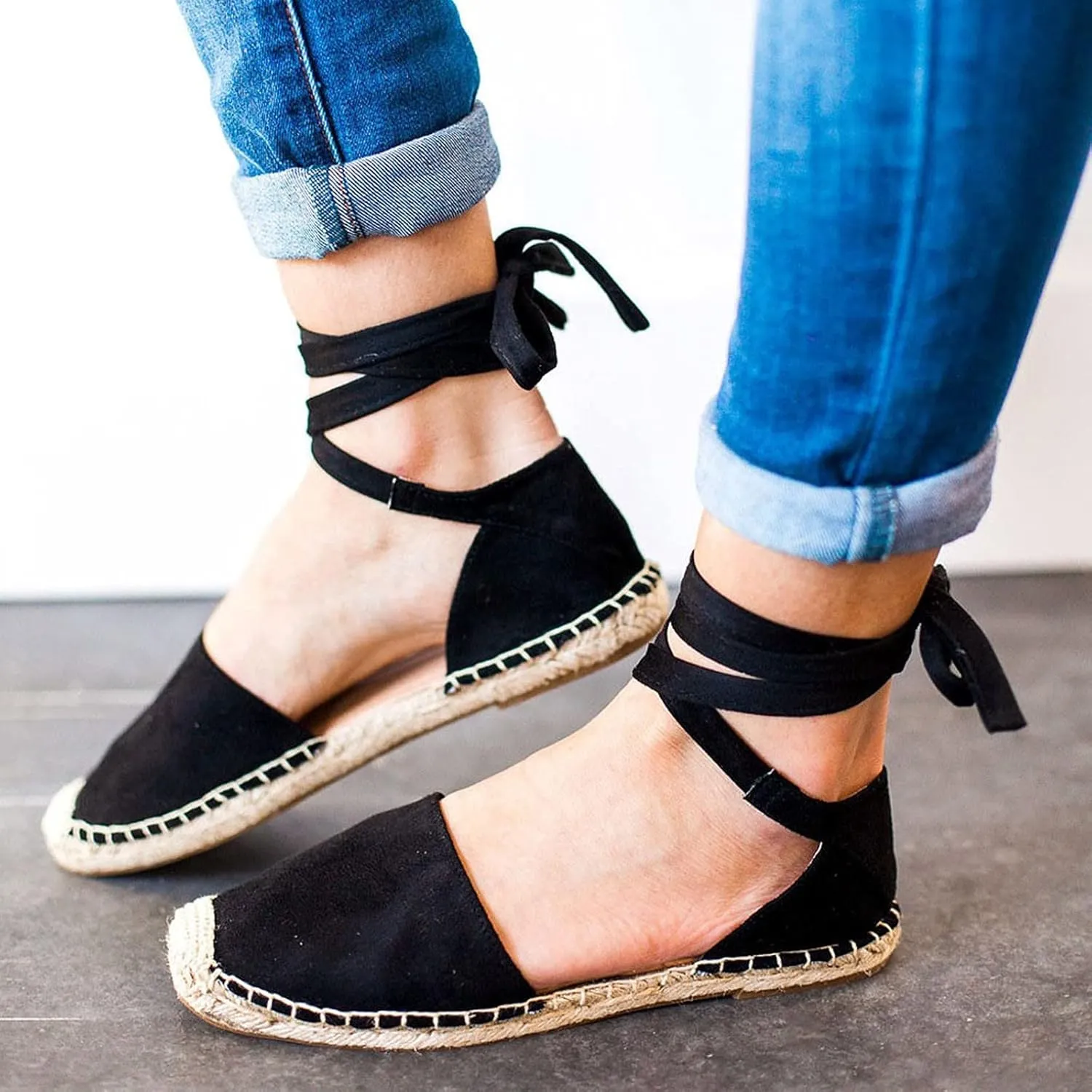Eduavar Summer Sandals for Women 2023, Sandals Women Comfortable Close Toed Sandals Lace-up Flat Strap Sandals Shoes