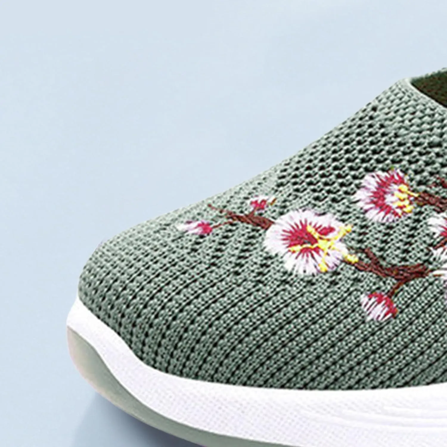 Orthopedic Shoes for Women Fashion Floral Embroidery Walking Shoes Arch Support Mesh Breathable Arch Support Slip-On Light Air Cushion Orthopedic Sneakers Diabetic Shoe
