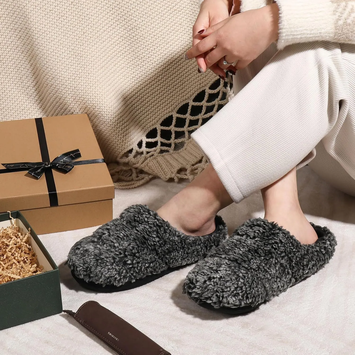 Wishcotton Women's Lightweight Sherpa Memory Foam Slippers Indoor Outdoor