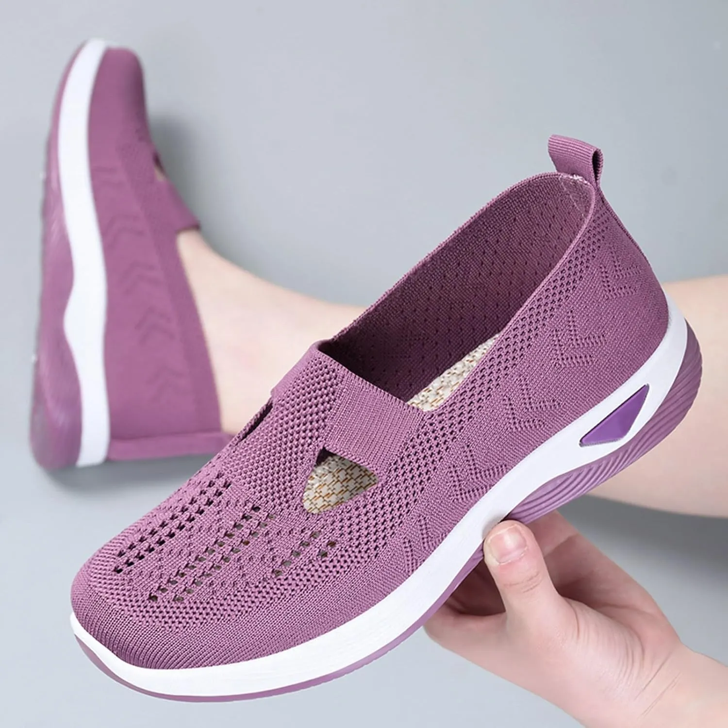 Women Comfortable Slip On Shoes Lightweight Walking Sneakers Canvas Casual Flats Non Slip Elastic Loafers