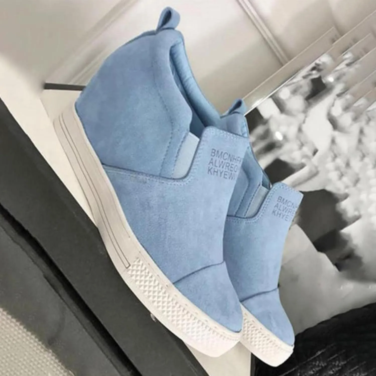 Womens Orthopedic Casual Walking Sneakers Slip On Shoes with Arch Support Comfortable Loafers Plantar Fasciitis Relief Foot Heel Pain Diabetic