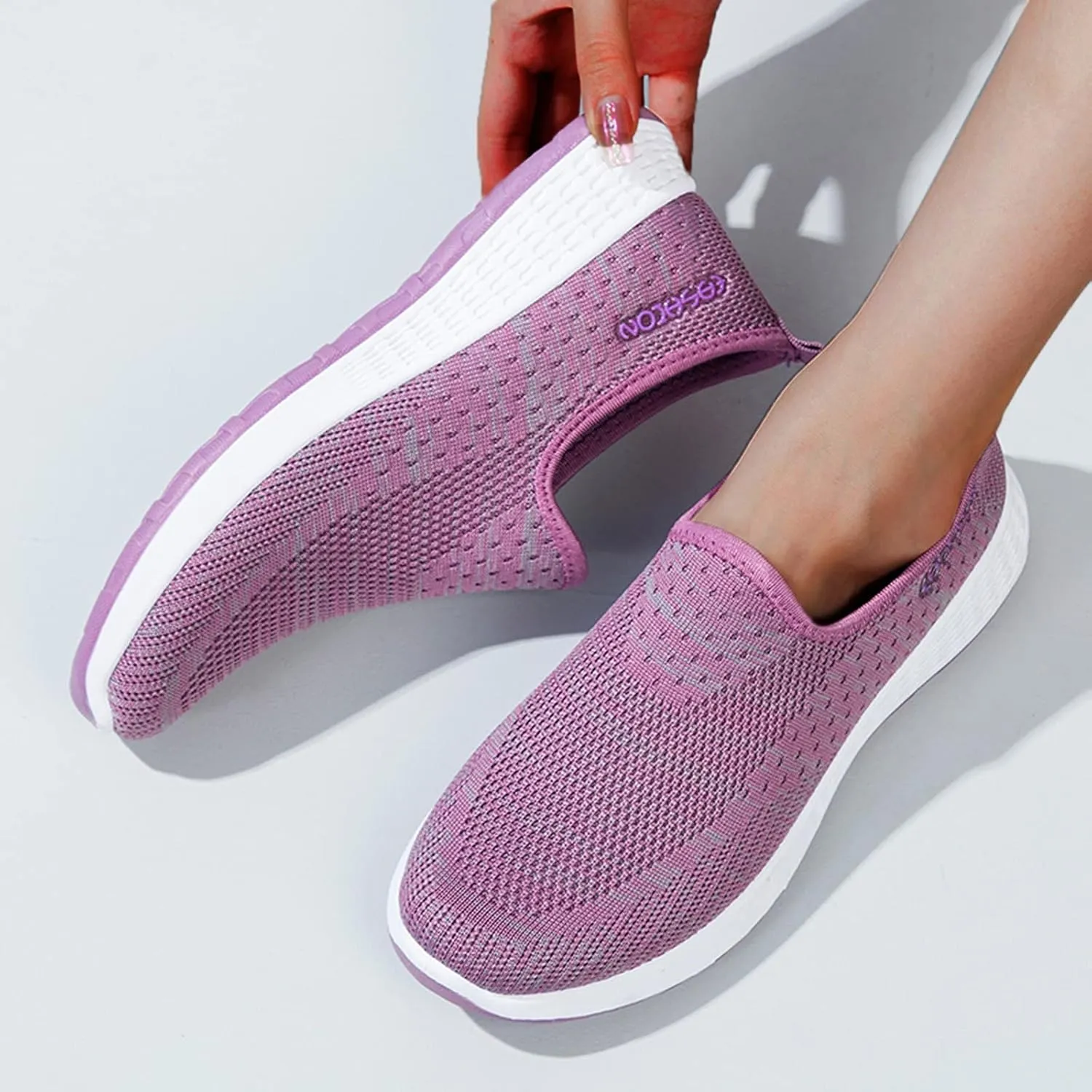 Womens Slip On Walking Shoes Lightweight Comfortable Sneakers Casual Canvas Flats Non Slip Elastic Loafers